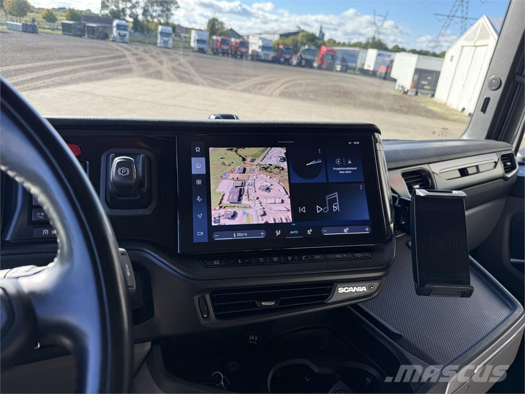 Scania 770S 6x2 boogie Naudoti vilkikai
