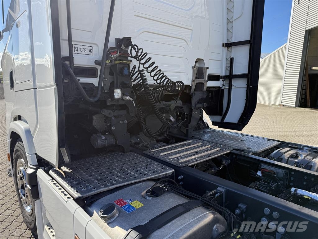 Scania 770S 6x2 boogie Naudoti vilkikai