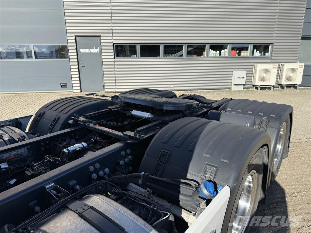 Scania 770S 6x2 boogie Naudoti vilkikai