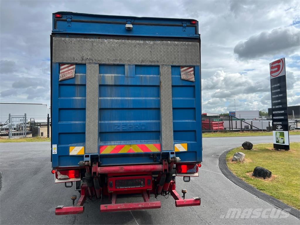 Scania P320 Box body trucks