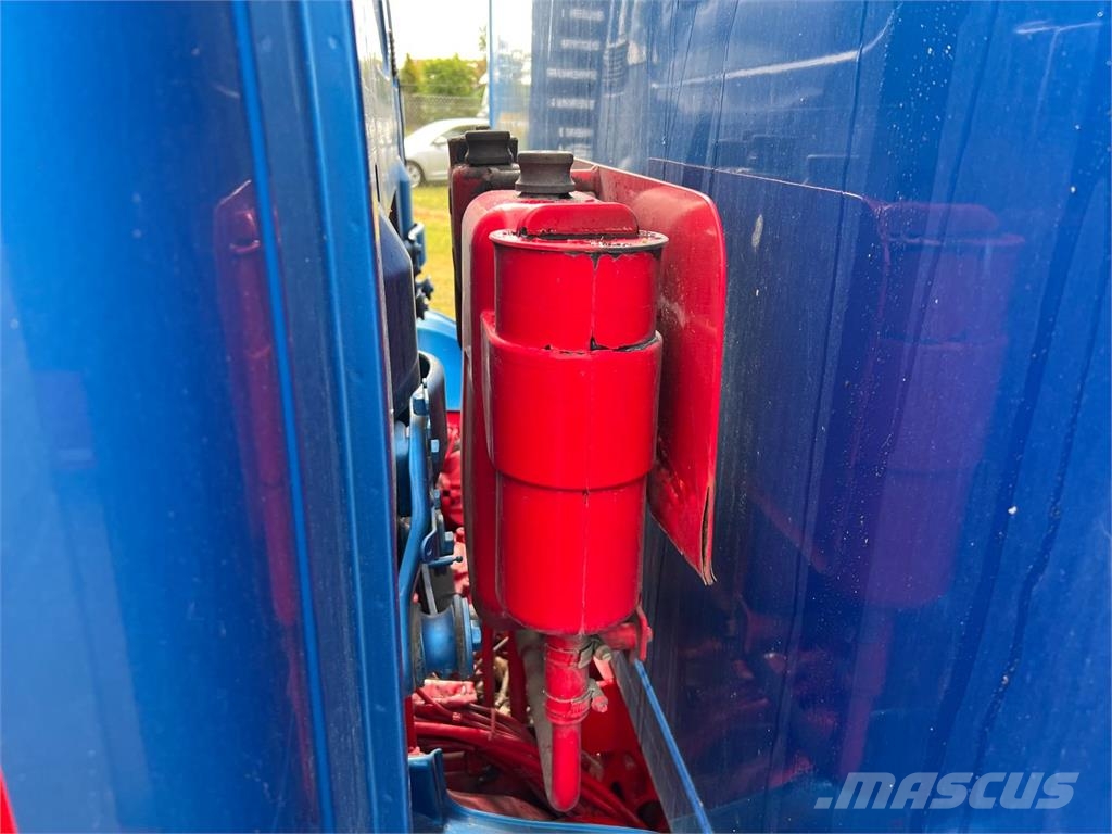 Scania P320 Box body trucks