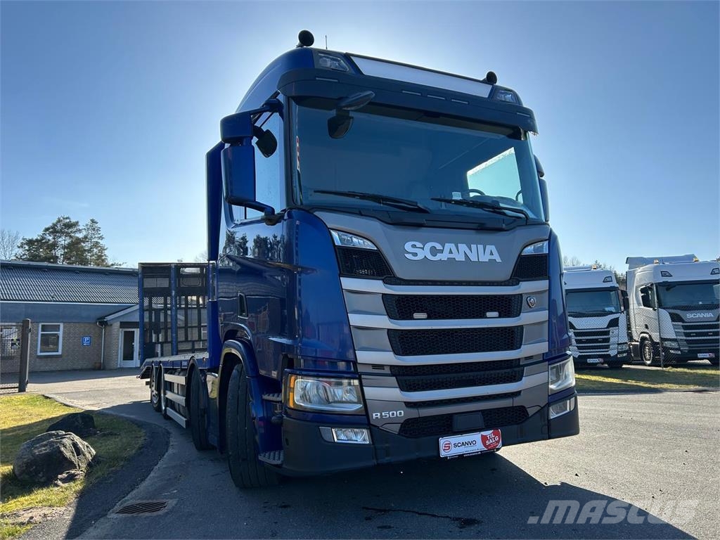 Scania R500 Knæklad med sovekabine Járműszállítók