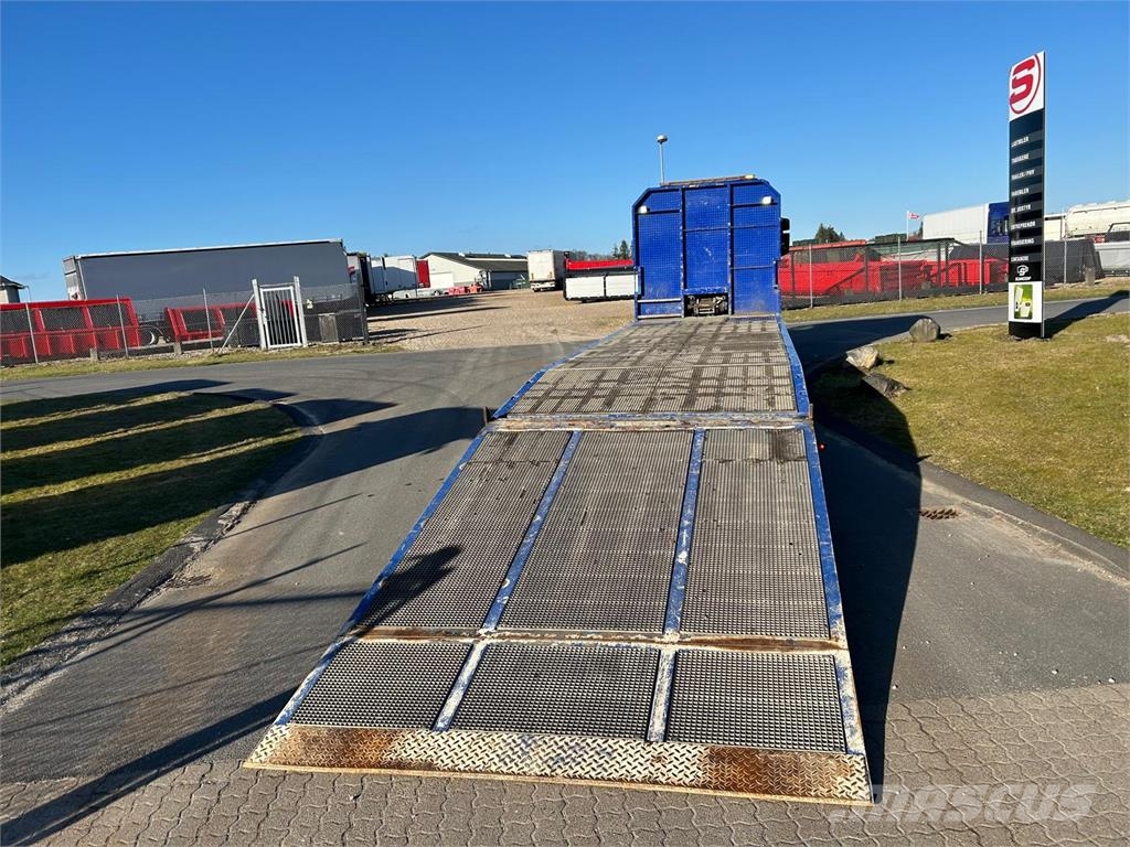 Scania R500 Knæklad med sovekabine Járműszállítók