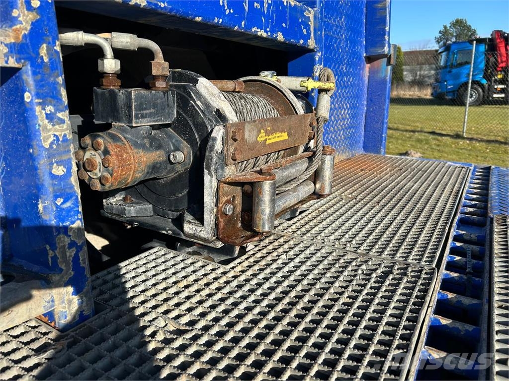 Scania R500 Knæklad med sovekabine Járműszállítók
