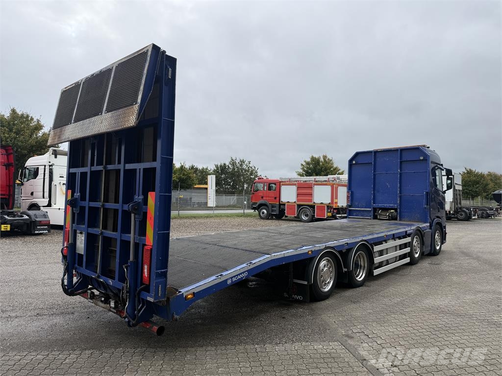 Scania R500 Knæklad med sovekabine Oprijwagen
