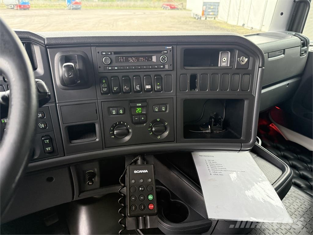 Scania R500 V8 6x2*4 Savivarčiai su kabeliniu keltuvu