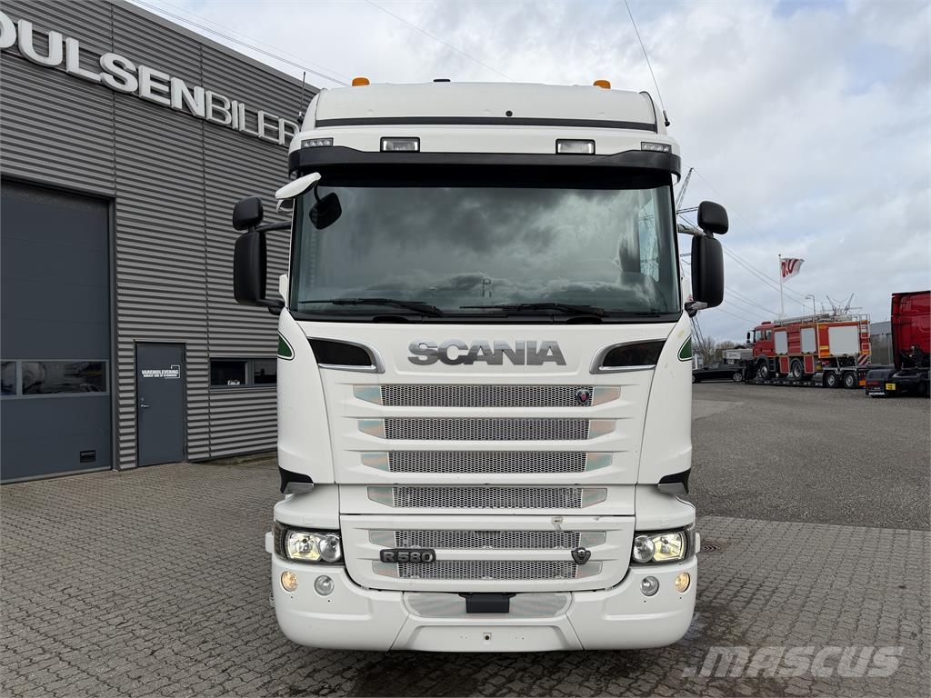 Scania R580 V8 6x4 tandem Nyergesvontatók