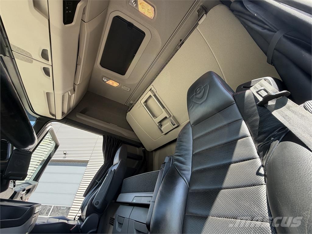 Scania R660 6x2 Boogie Τράκτορες