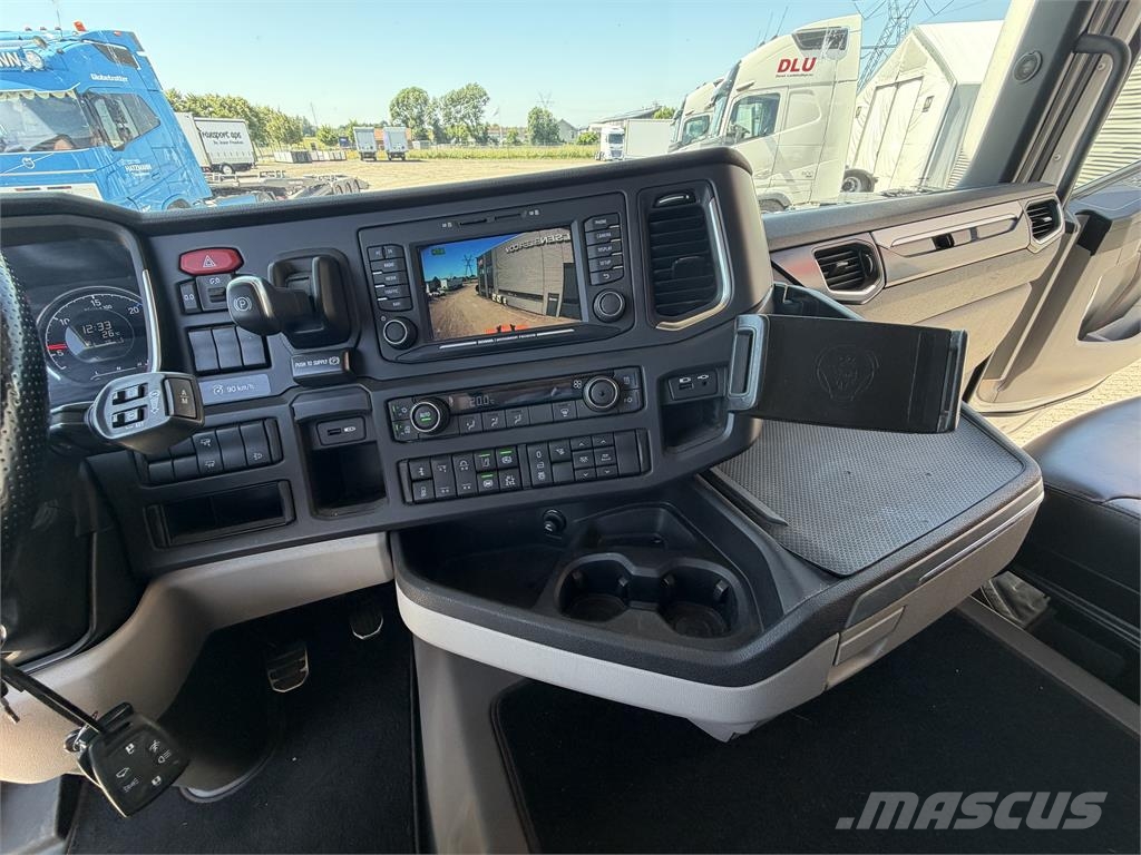 Scania R660 6x2 Boogie Τράκτορες