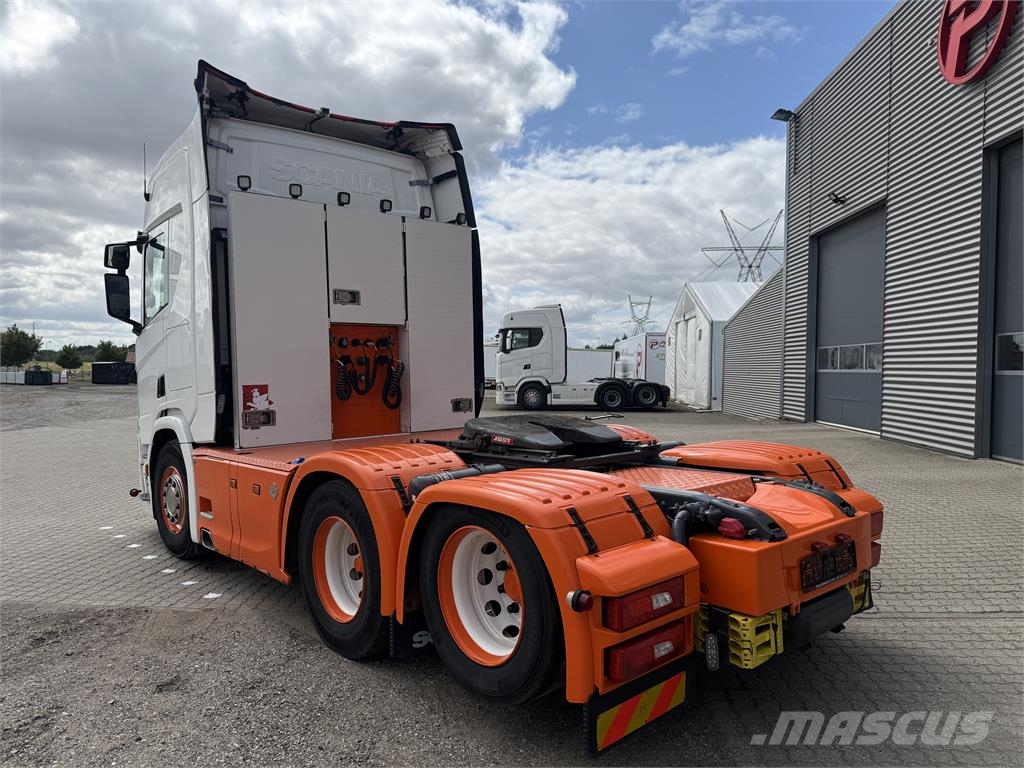 Scania R660 6x2 Boogie Tegljači