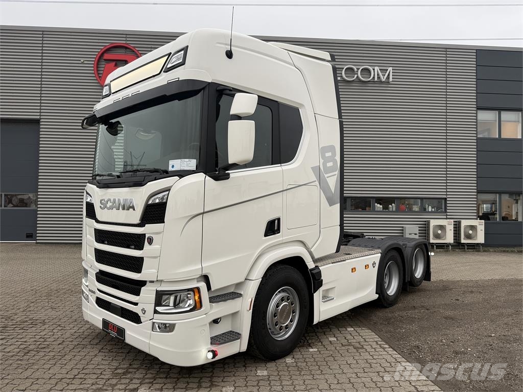 Scania R660 6x2 m. hydraulik Autotractoare