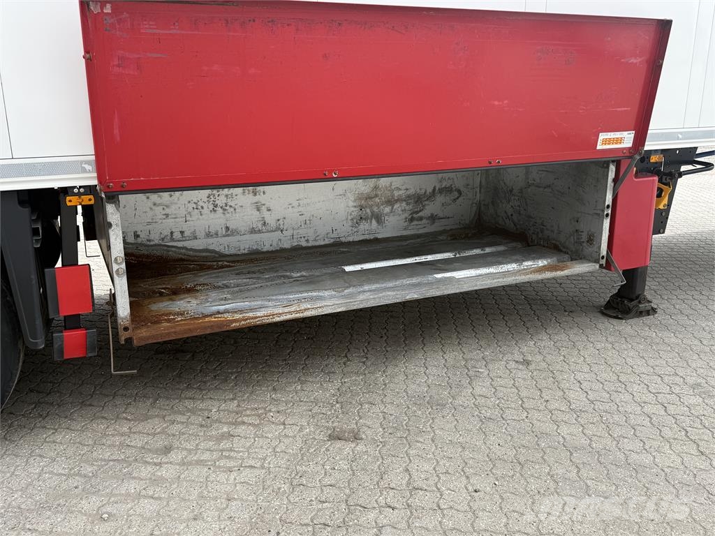 Schmitz 3-aks køletrailer m. Double-Stock Poluprikolice hladnjače