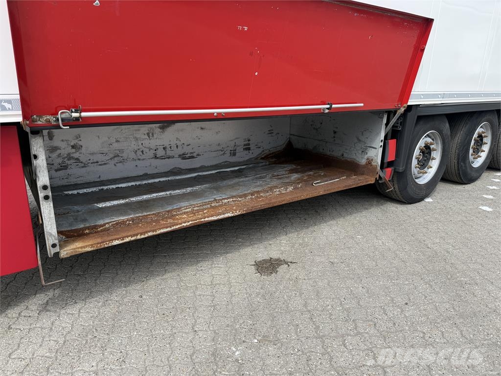 Schmitz 3-aks køletrailer m. Double-Stock Poluprikolice hladnjače