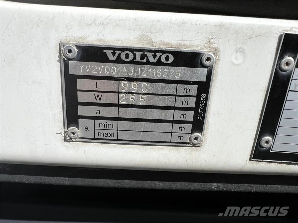 Volvo FE320 foldedørskasse med køl Camiones con caja de remolque