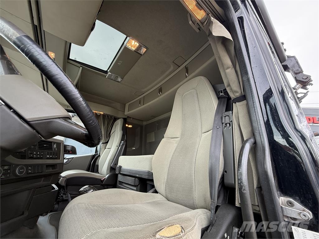 Volvo FH540 8x4*4 m. HMF 2620K5 kran Vaihtolava-autot