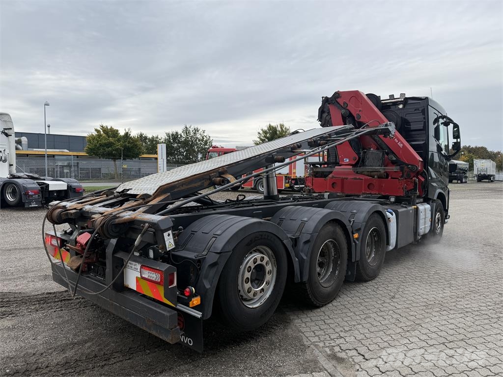Volvo FH540 8x4*4 m. HMF 2620K5 kran Motrici scarrabili