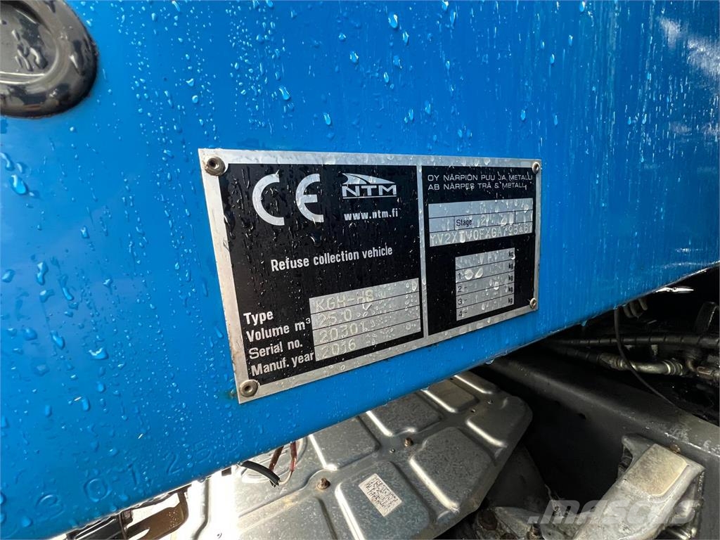 Volvo FM420 8x2*6 NTM 25m3 Camiones de basura