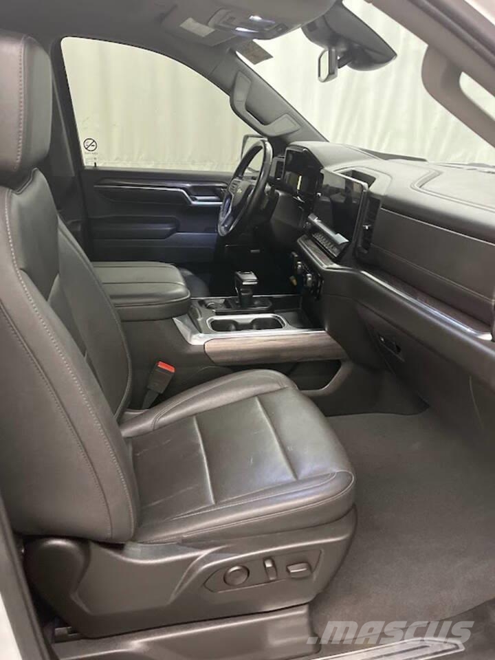 Chevrolet Silverado 1500 皮卡车