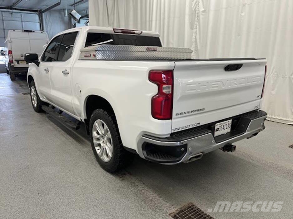 Chevrolet Silverado 1500 皮卡车