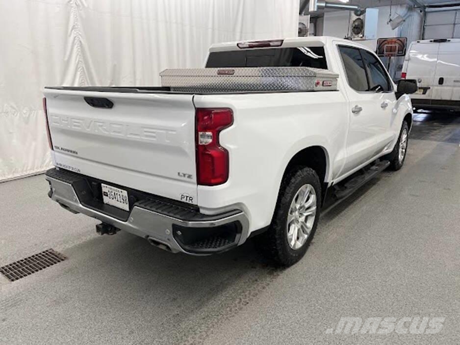 Chevrolet Silverado 1500 皮卡车