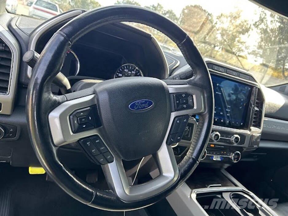 Ford F-250 Super Duty Pickup/Sideaflæsning