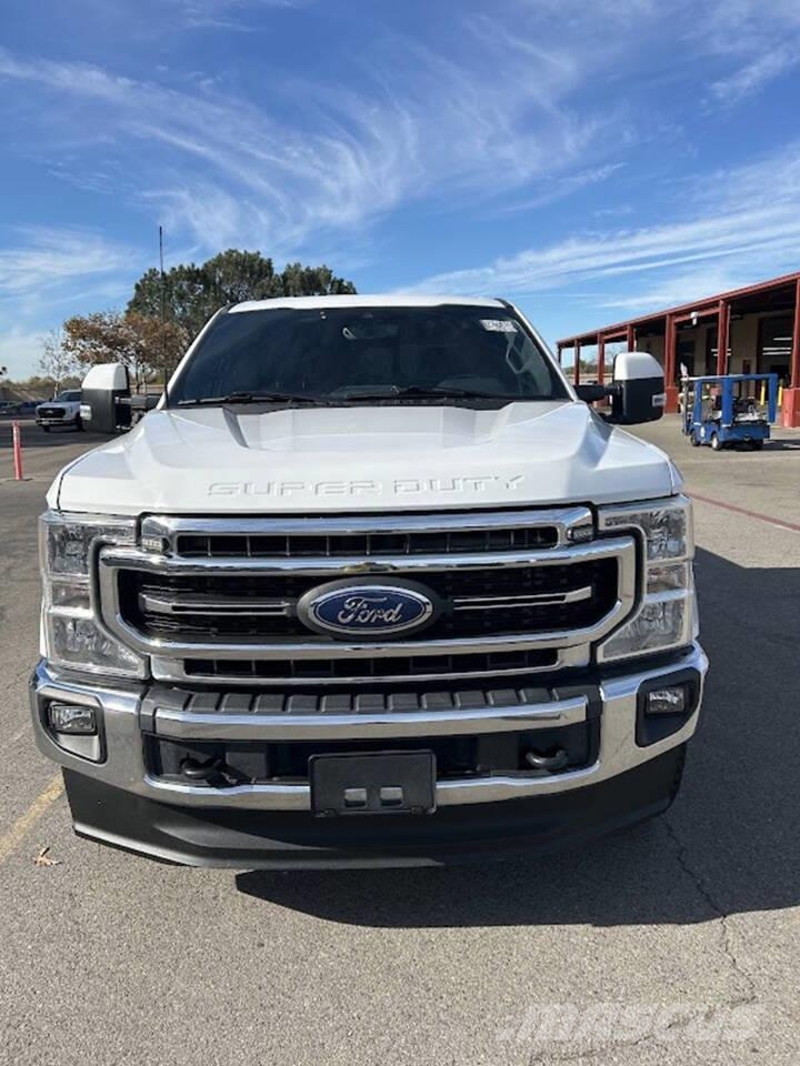 Ford F-250 Super Duty Pickup/Sideaflæsning