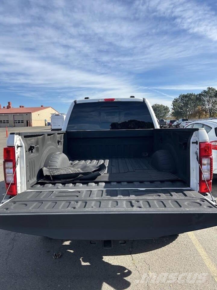Ford F-250 Super Duty Pickup/Sideaflæsning