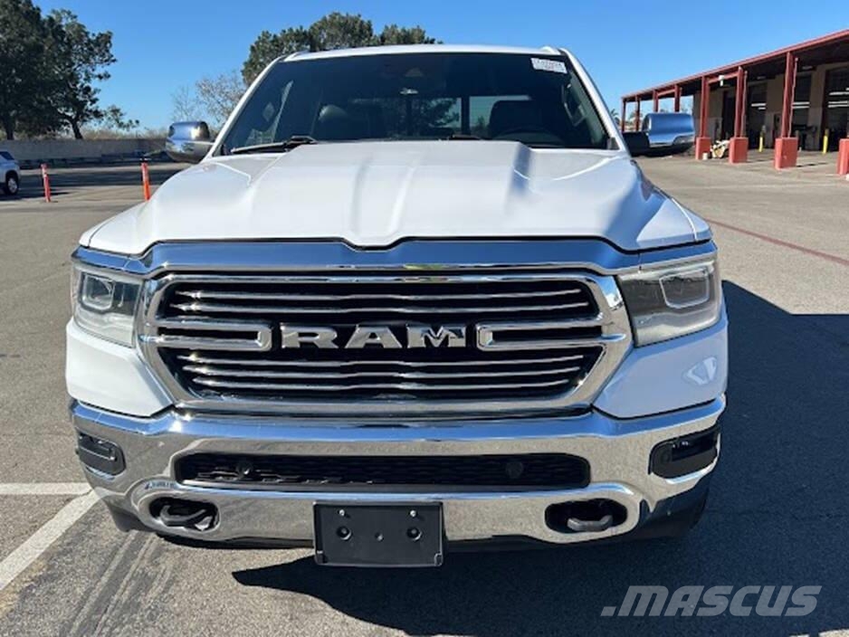 RAM 1500 皮卡.傳統半斗卡車/側卸板