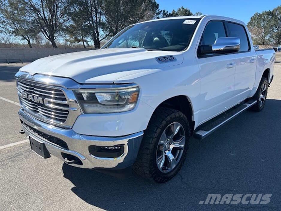 RAM 1500 皮卡.傳統半斗卡車/側卸板