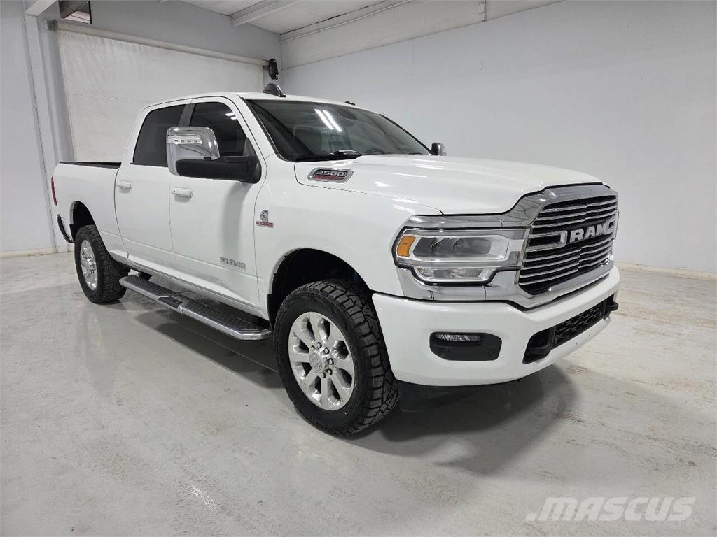 RAM 2500 Furgonetas caja abierta