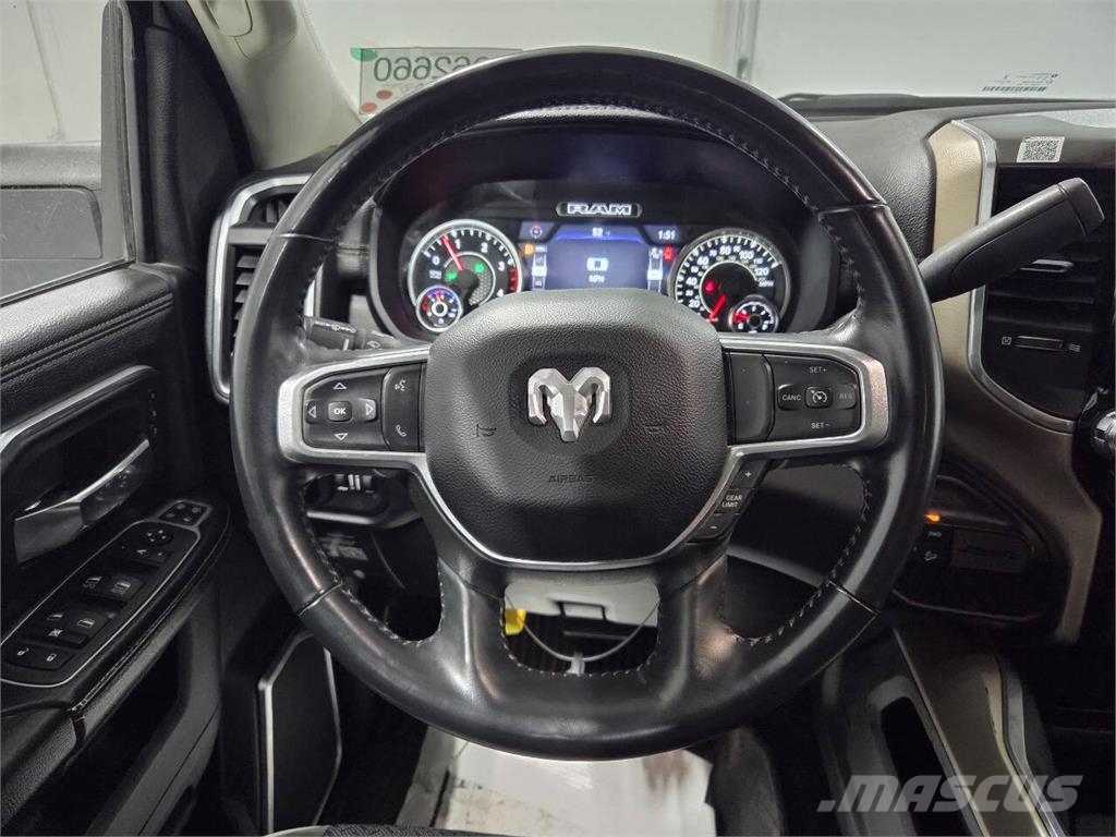 RAM 2500 Furgonetas caja abierta