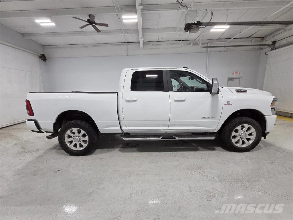 RAM 2500 Furgonetas caja abierta