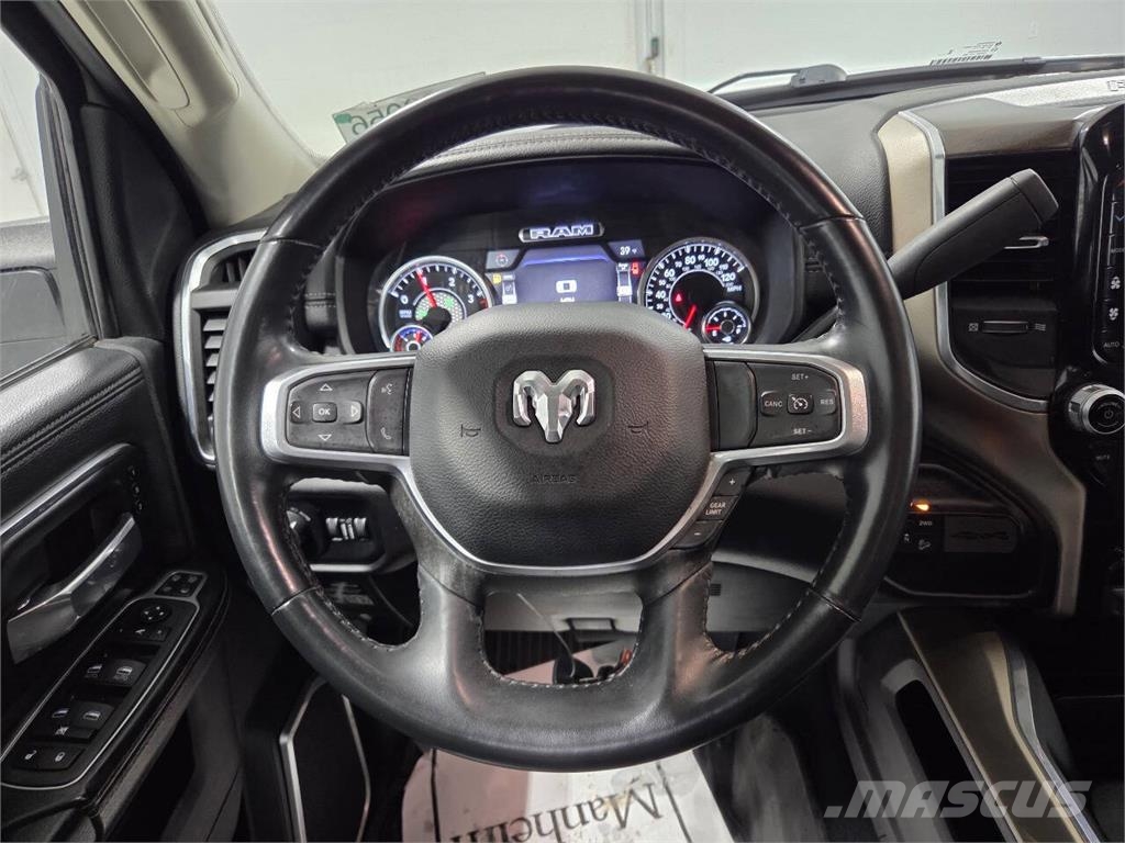 RAM 2500 Furgonetas caja abierta