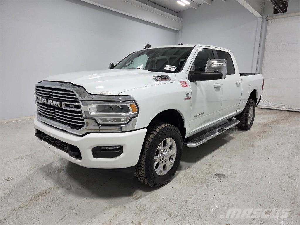 RAM 2500 Furgonetas caja abierta