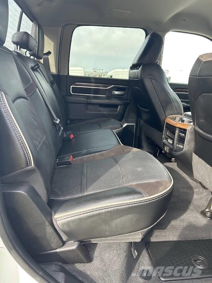 RAM 2500 Бортовые фургоны