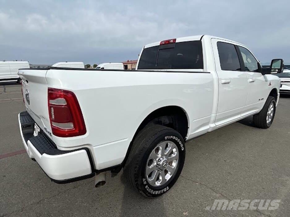 RAM 2500 Бортовые фургоны
