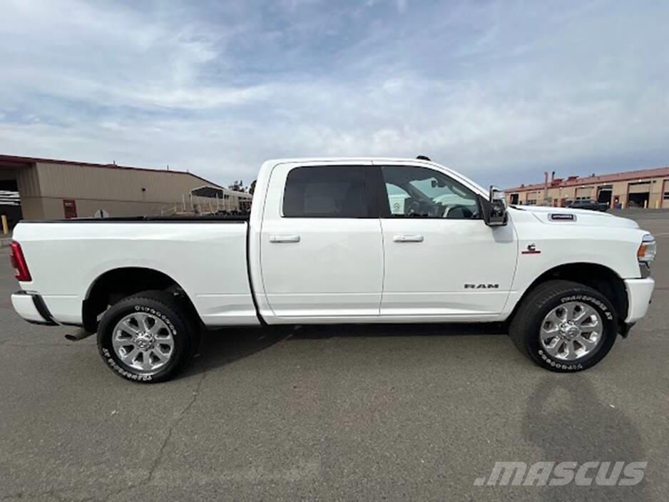 RAM 2500 Бортовые фургоны