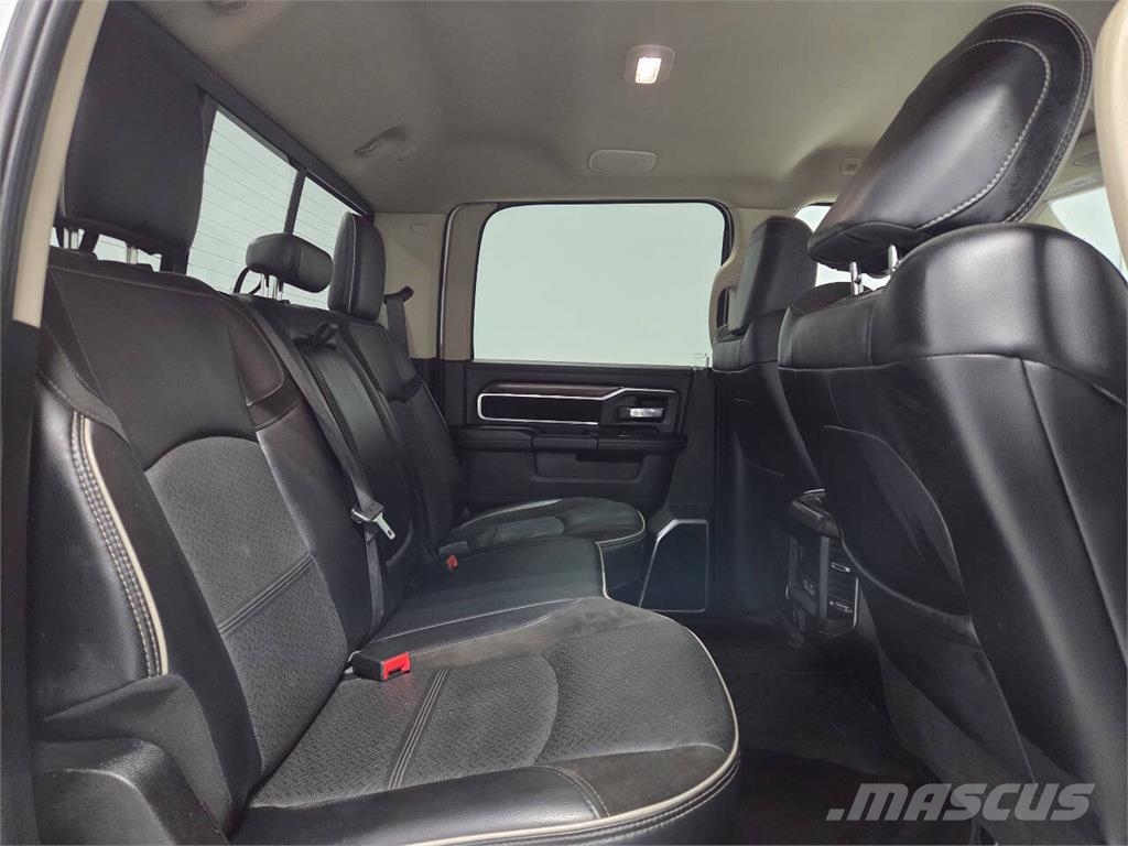 RAM 2500 皮卡.傳統半斗卡車/側卸板