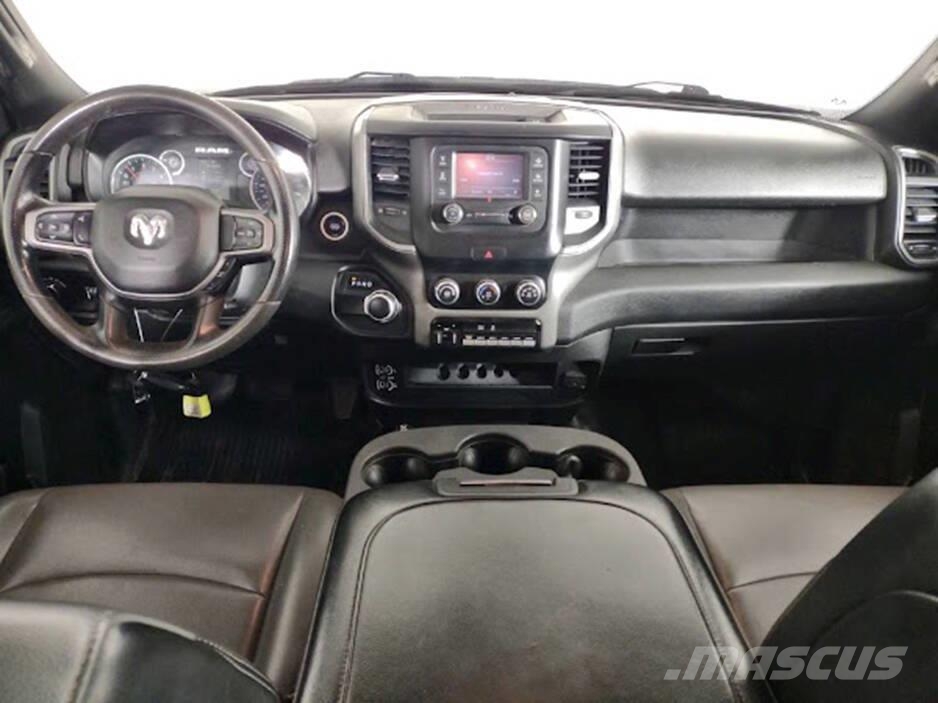 RAM 2500 Furgonetas caja abierta