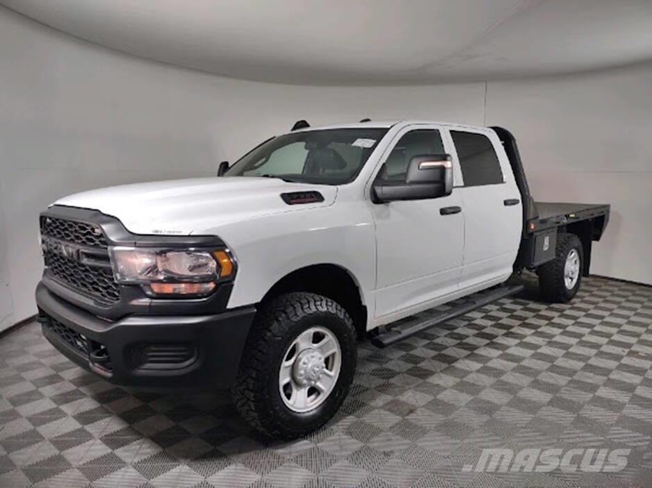 RAM 2500 Furgonetas caja abierta