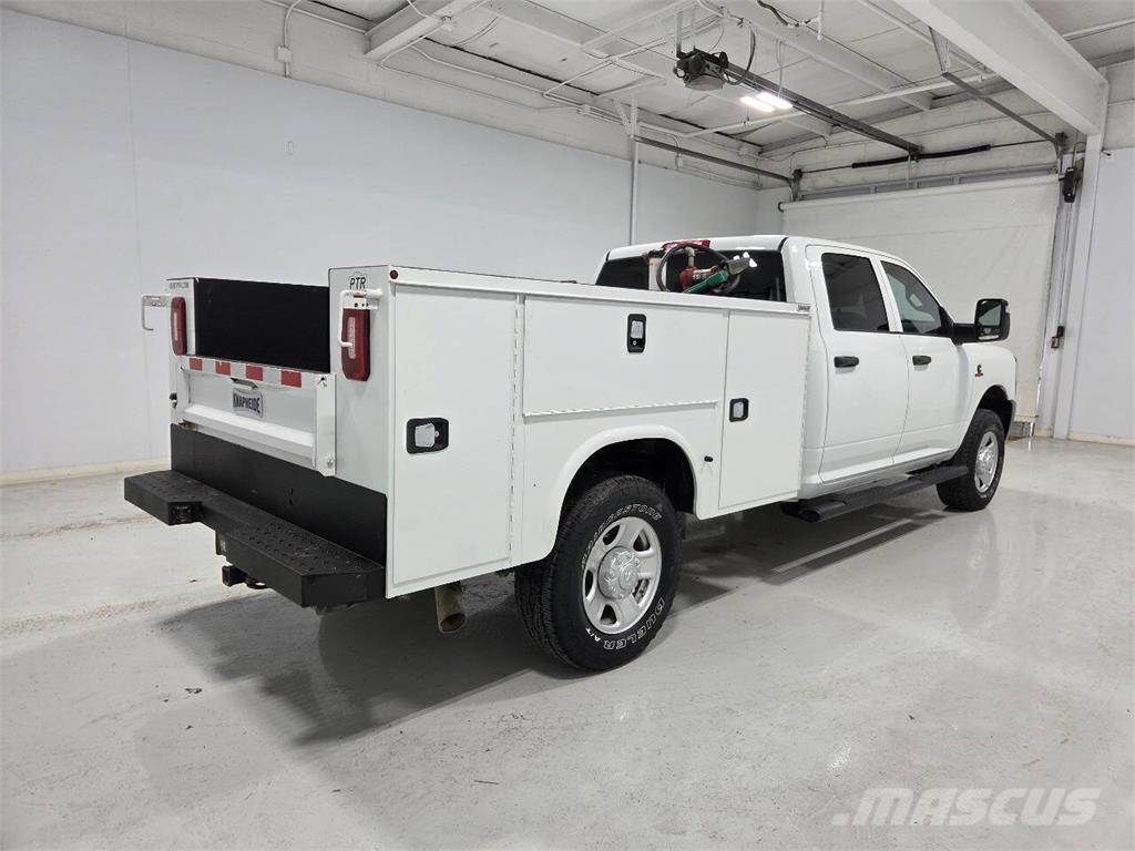 RAM 2500 皮卡.傳統半斗卡車/側卸板