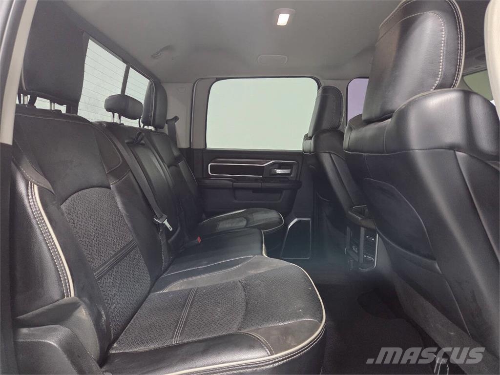 RAM 2500 Furgonetas caja abierta