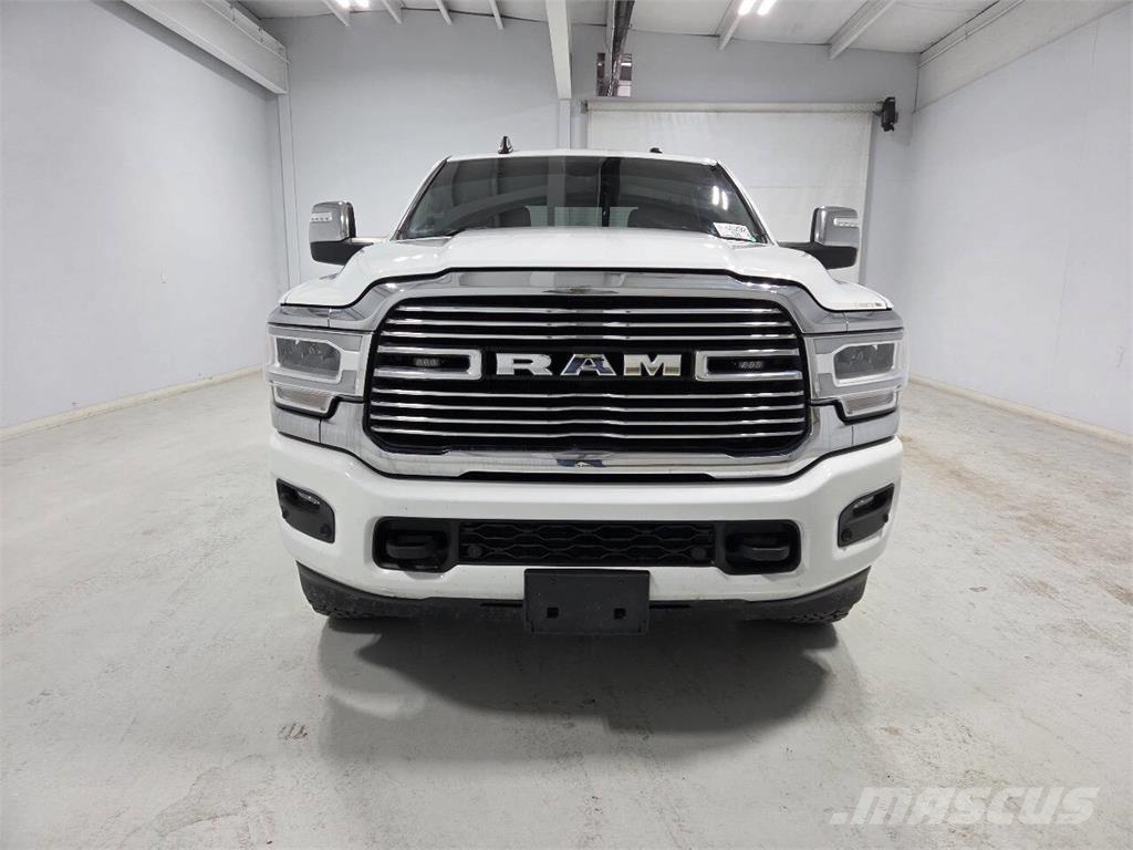 RAM 2500 Furgonetas caja abierta