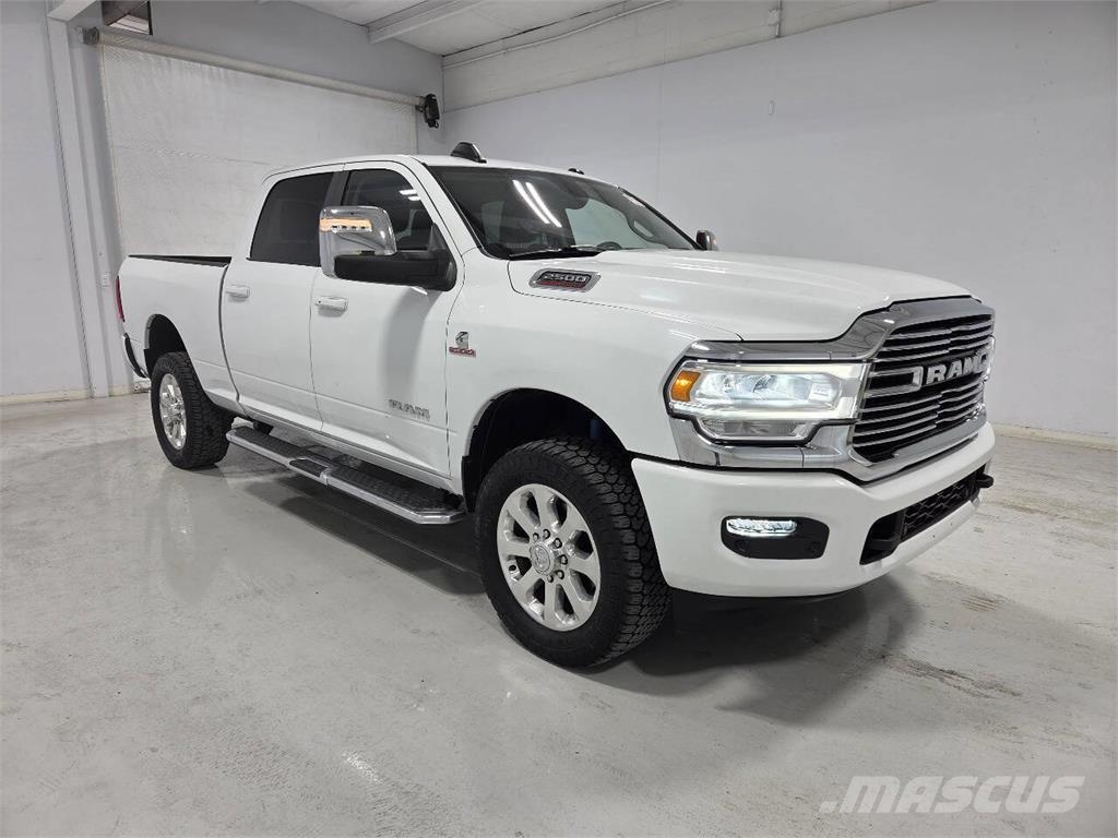 RAM 2500 Furgonetas caja abierta