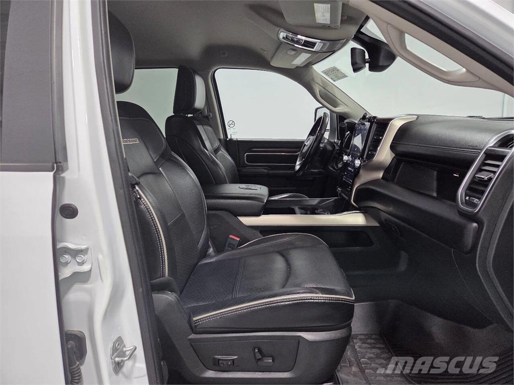 RAM 2500 Furgonetas caja abierta