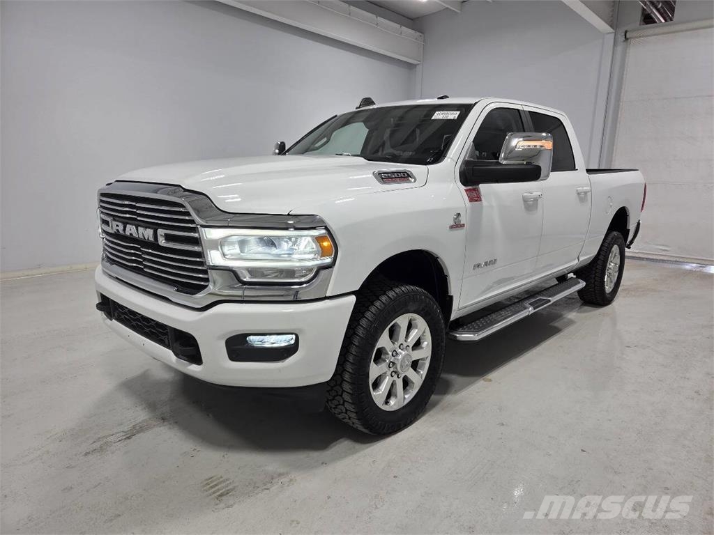 RAM 2500 Furgonetas caja abierta