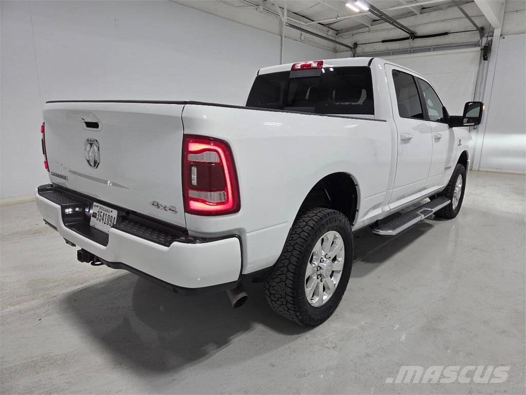 RAM 2500 Furgonetas caja abierta