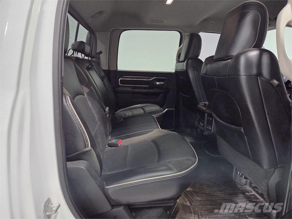 RAM 2500 Furgonetas caja abierta