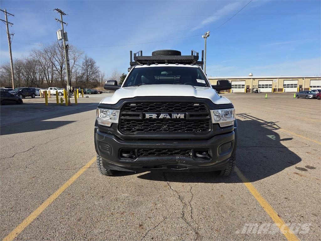 RAM 5500 Nakladacia/sklápacia bočnica