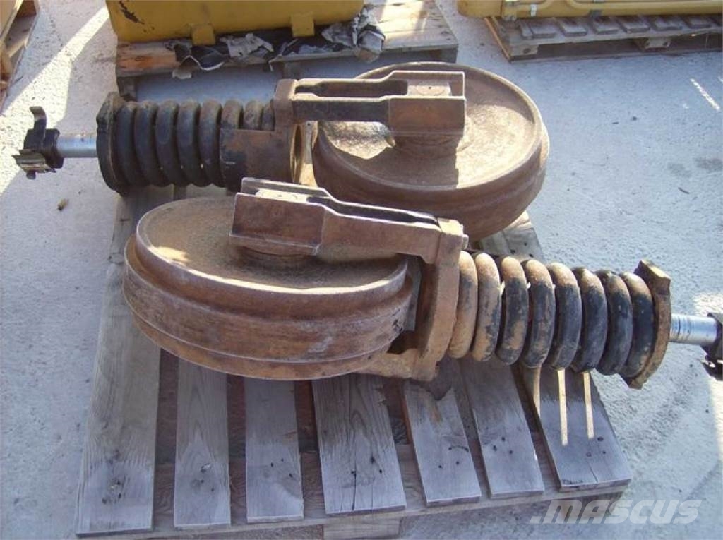 CAT 317 NVA Гусеницы и цепи